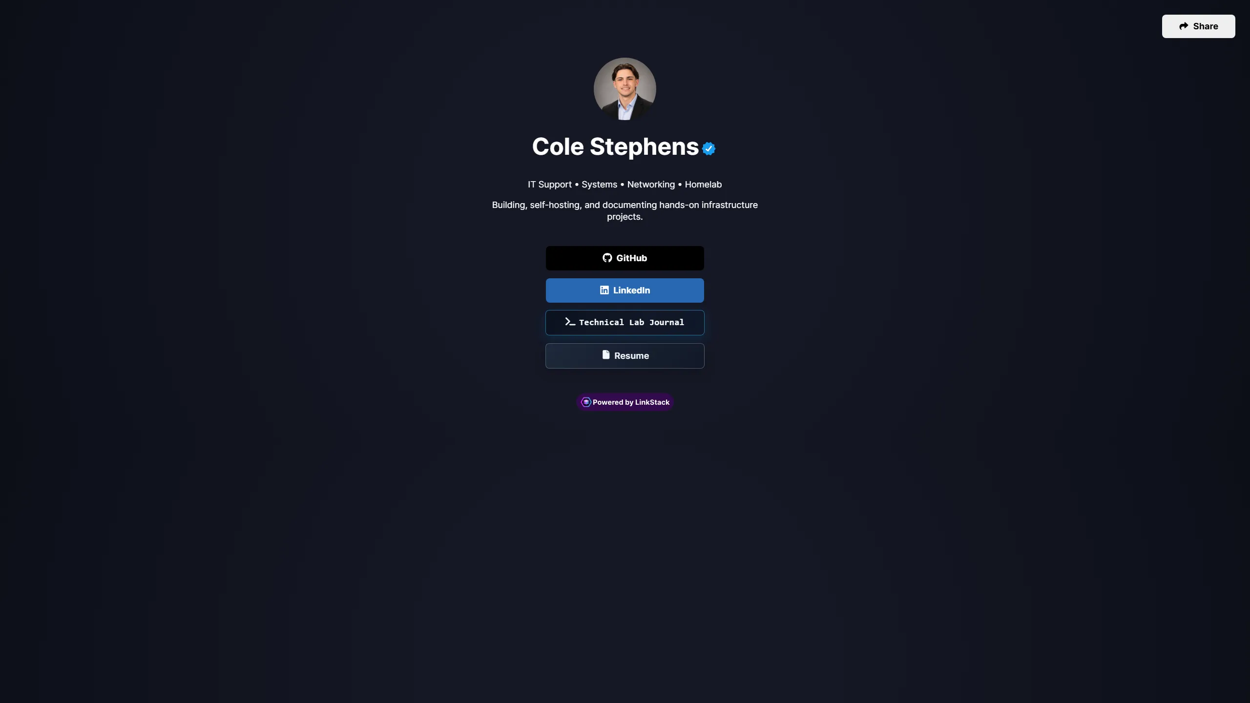 Self-hosted LinkStack landing page for Cole's Homelab with links to GitHub, LinkedIn, the Technical Lab Journal, and resume.